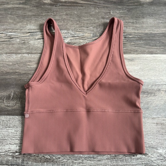lululemon athletica Tops - Lululemon power pivot tank top
